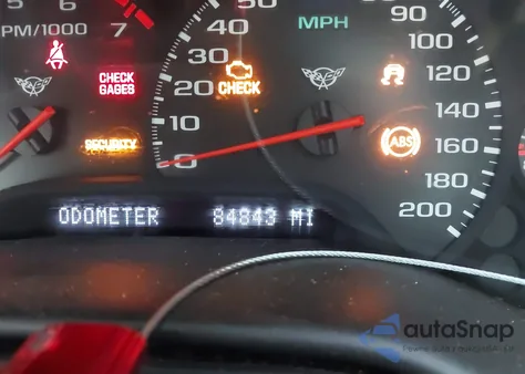 2002 Chevrolet Corvette z USA, uszkodzony, nr VIN 1G1YY22G725114237